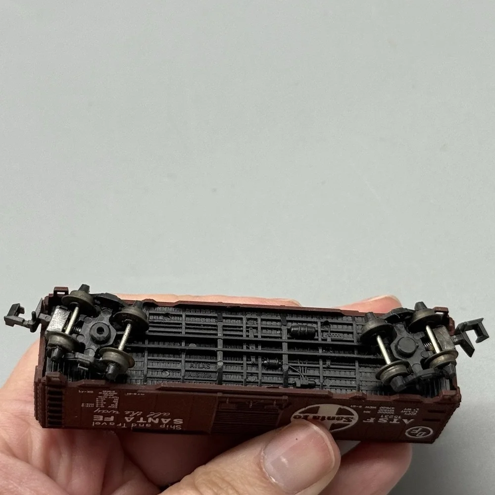 N Scale Atlas Santa Fe  Boxcar 15231 BX-41